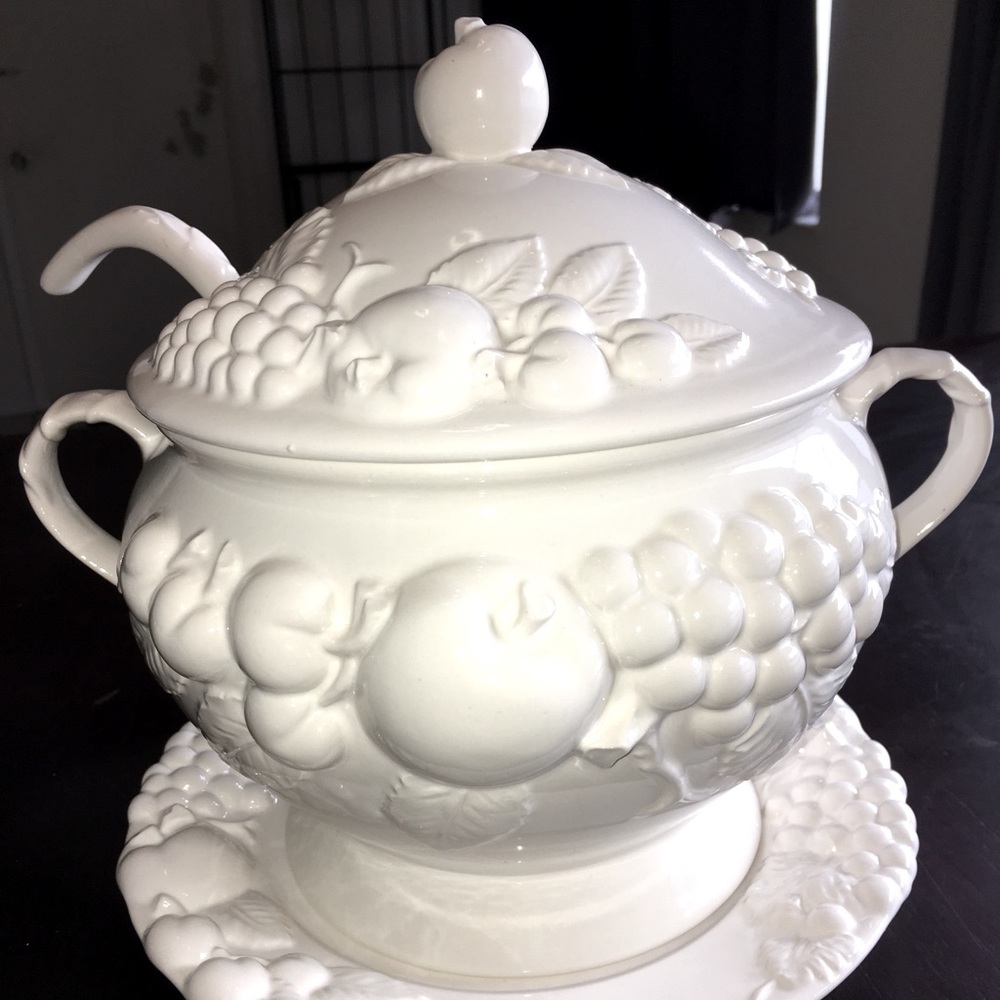 Signature Brand Soup Tureen, Ladle, and Plate
